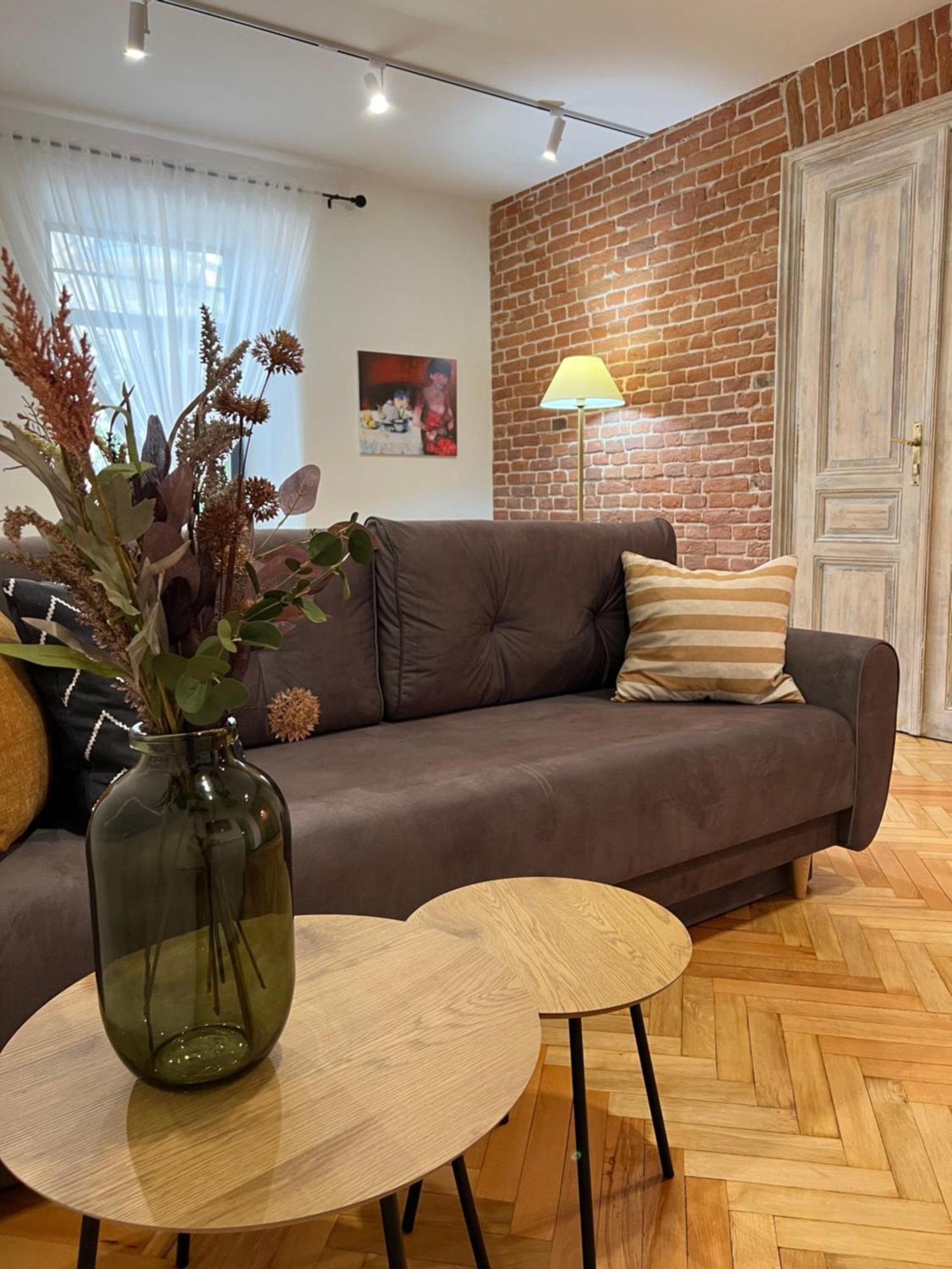 Art Apartment Glebova Lviv Bagian luar foto