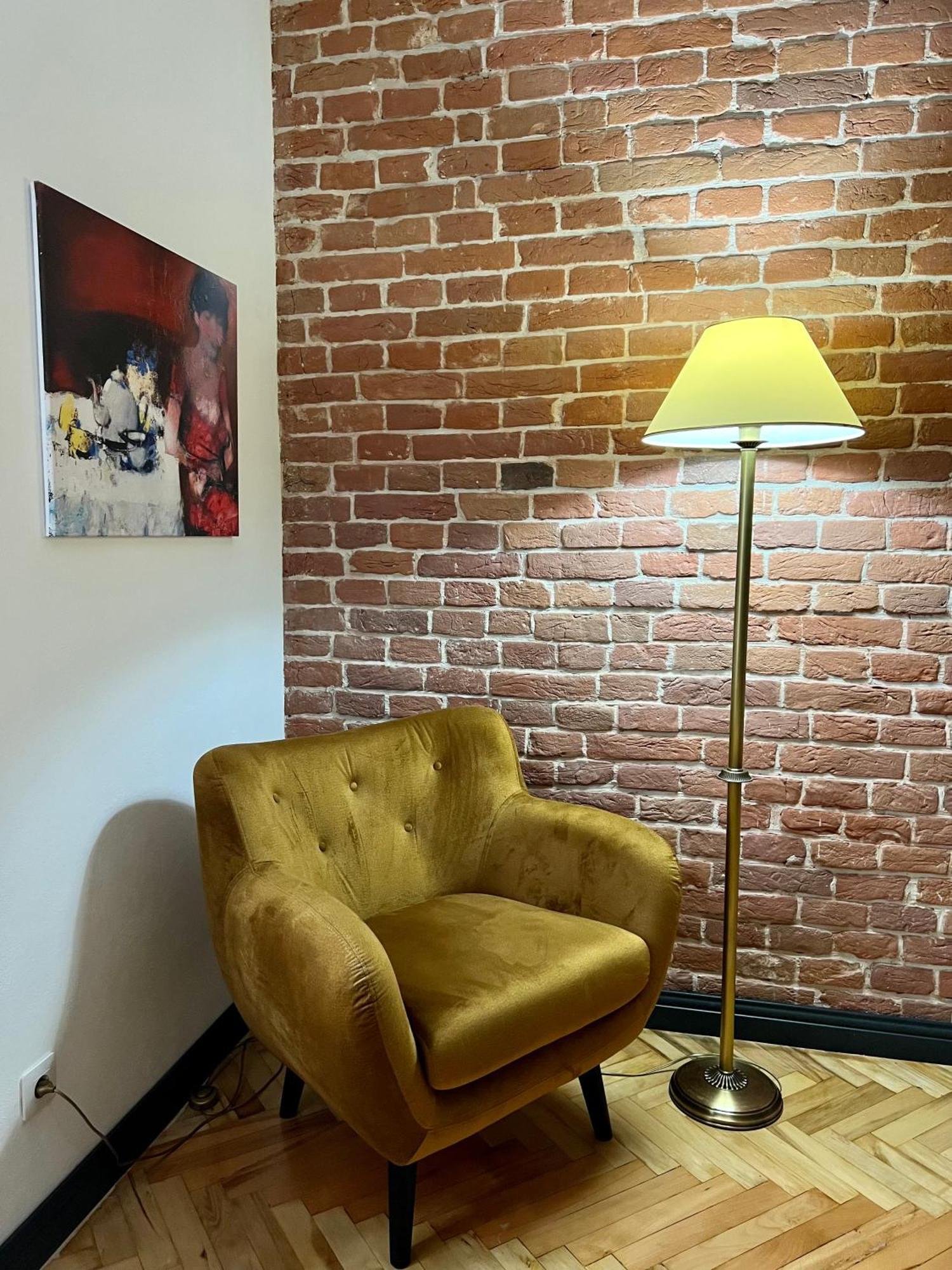 Art Apartment Glebova Lviv Bagian luar foto